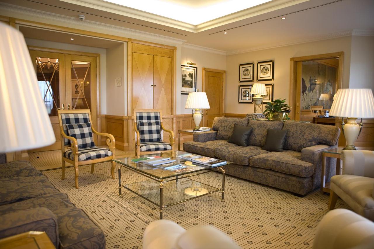 Presidential Suite (Adults Only)
