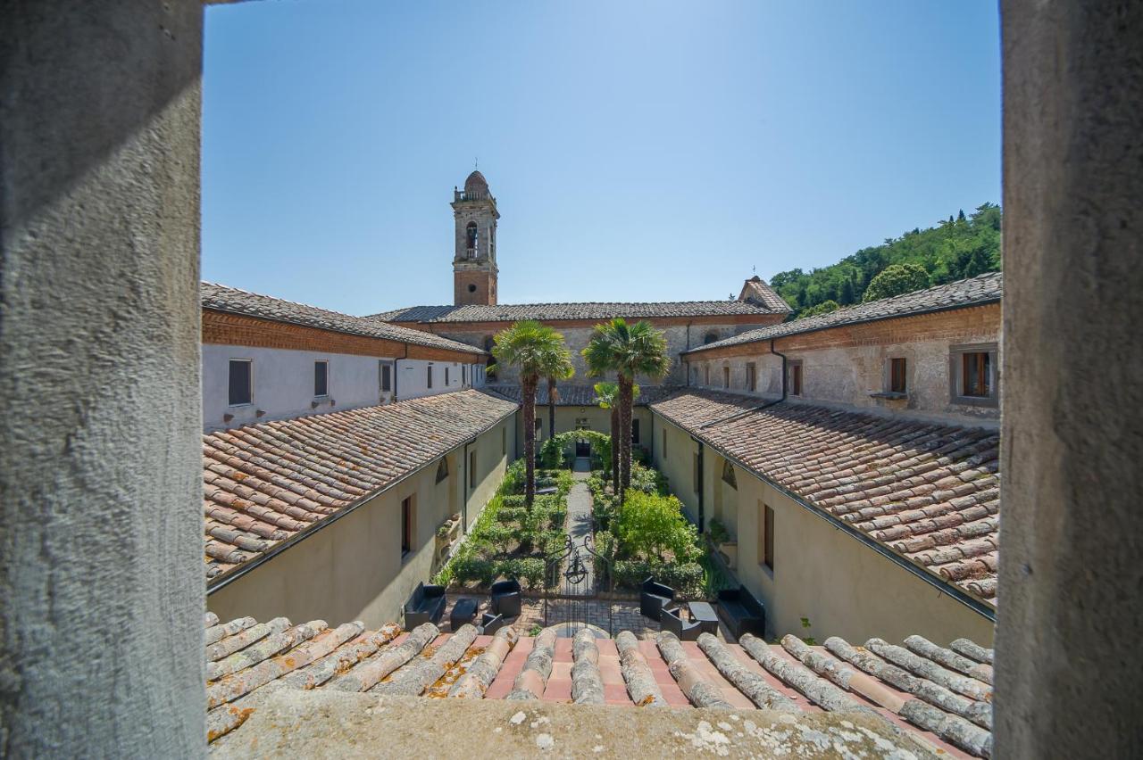 Chiostro Delle Monache Hostel Volterra photo