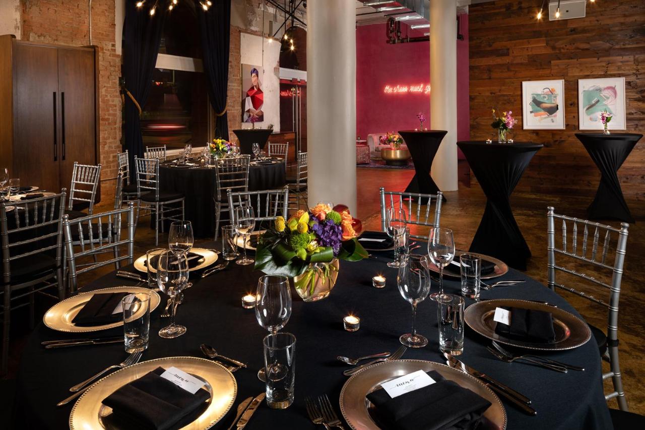Canvas Hotel Dallas — photo 22