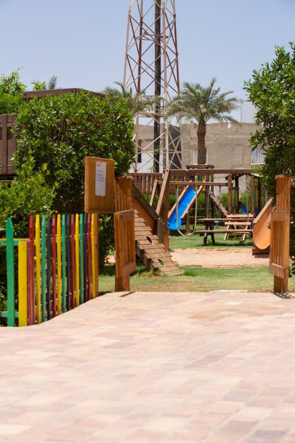Parrotel Aqua Park Resort photo