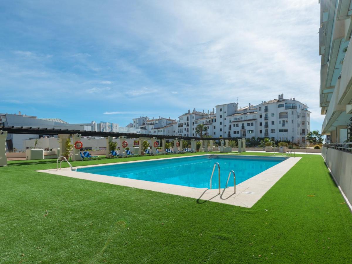 Beach Puerto Banús Renovated Apt Wifi Gym Paddle, Marbella ...