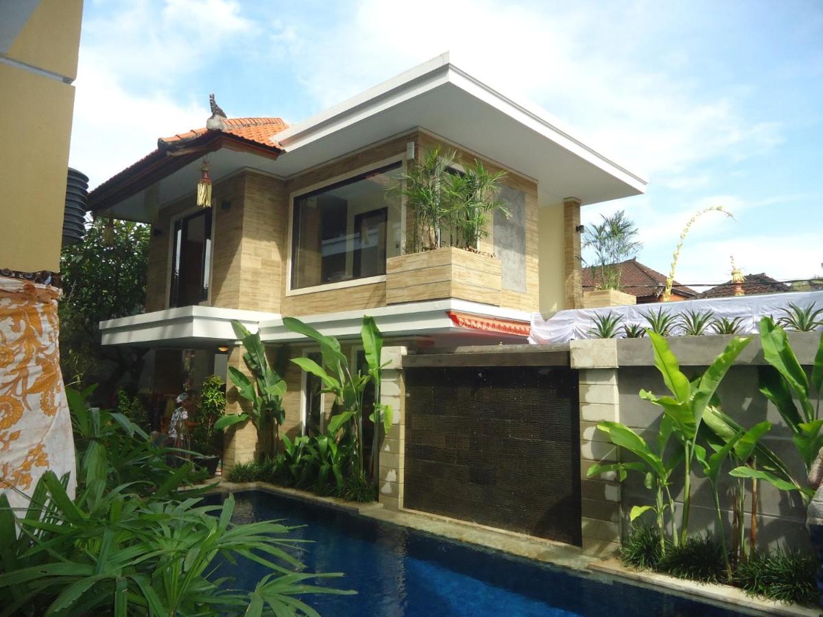 Kondra Premiere Guest House Kuta - 4