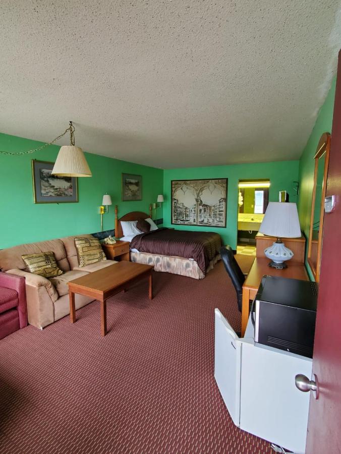 Gray Plaza Motel — photo 4