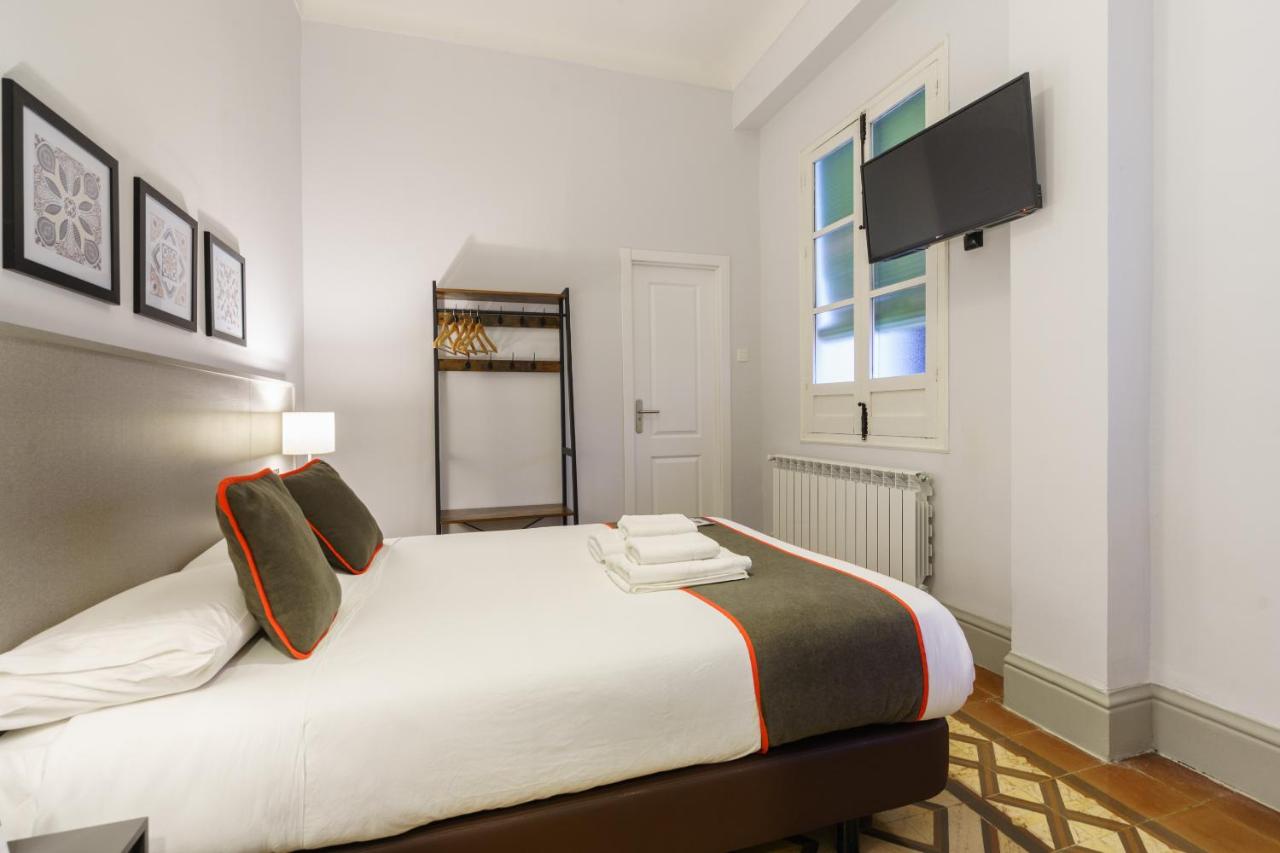 OYO Fonda Sanchez (España Granada) - Booking.com