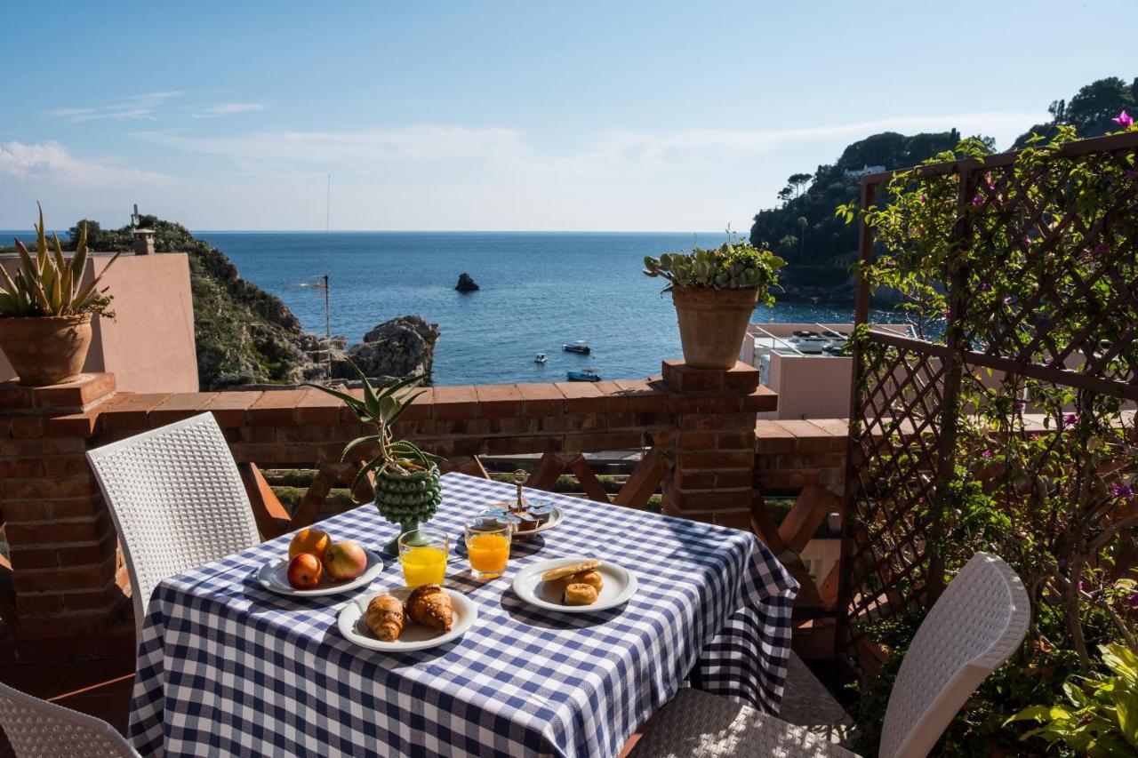 Image: Hotel Villino Gallodoro
