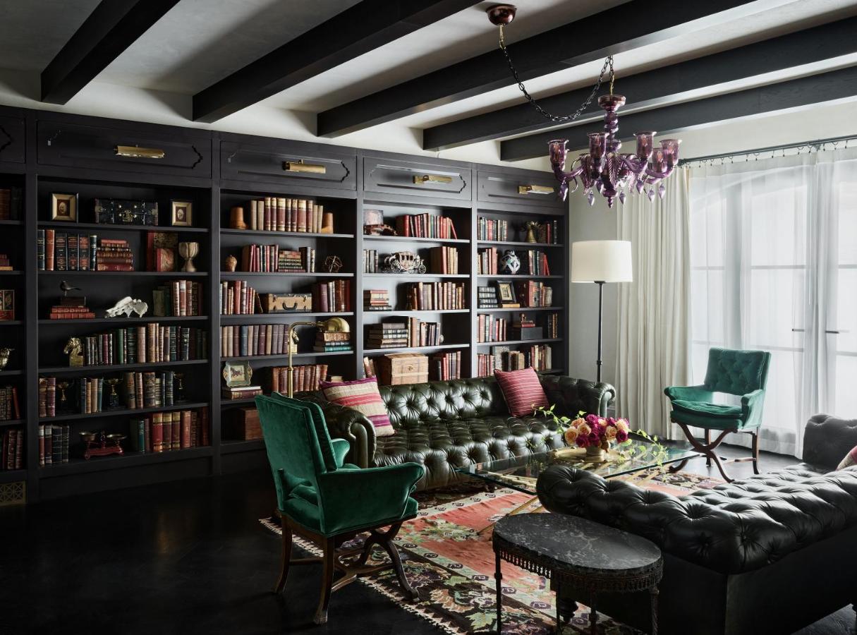 Commodore Perry Estate, Auberge Collection - 5