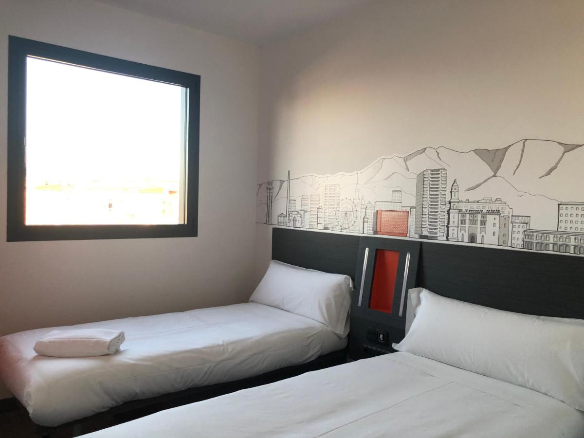 easyHotel Malaga City Centre, Málaga – Precios actualizados 2022
