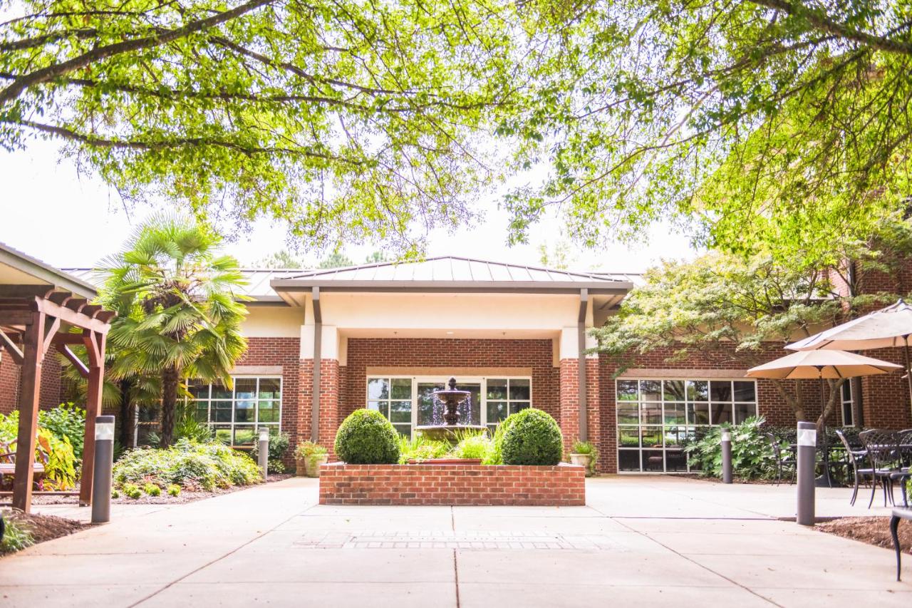 Clemson University's James F. Martin Inn — photo 7