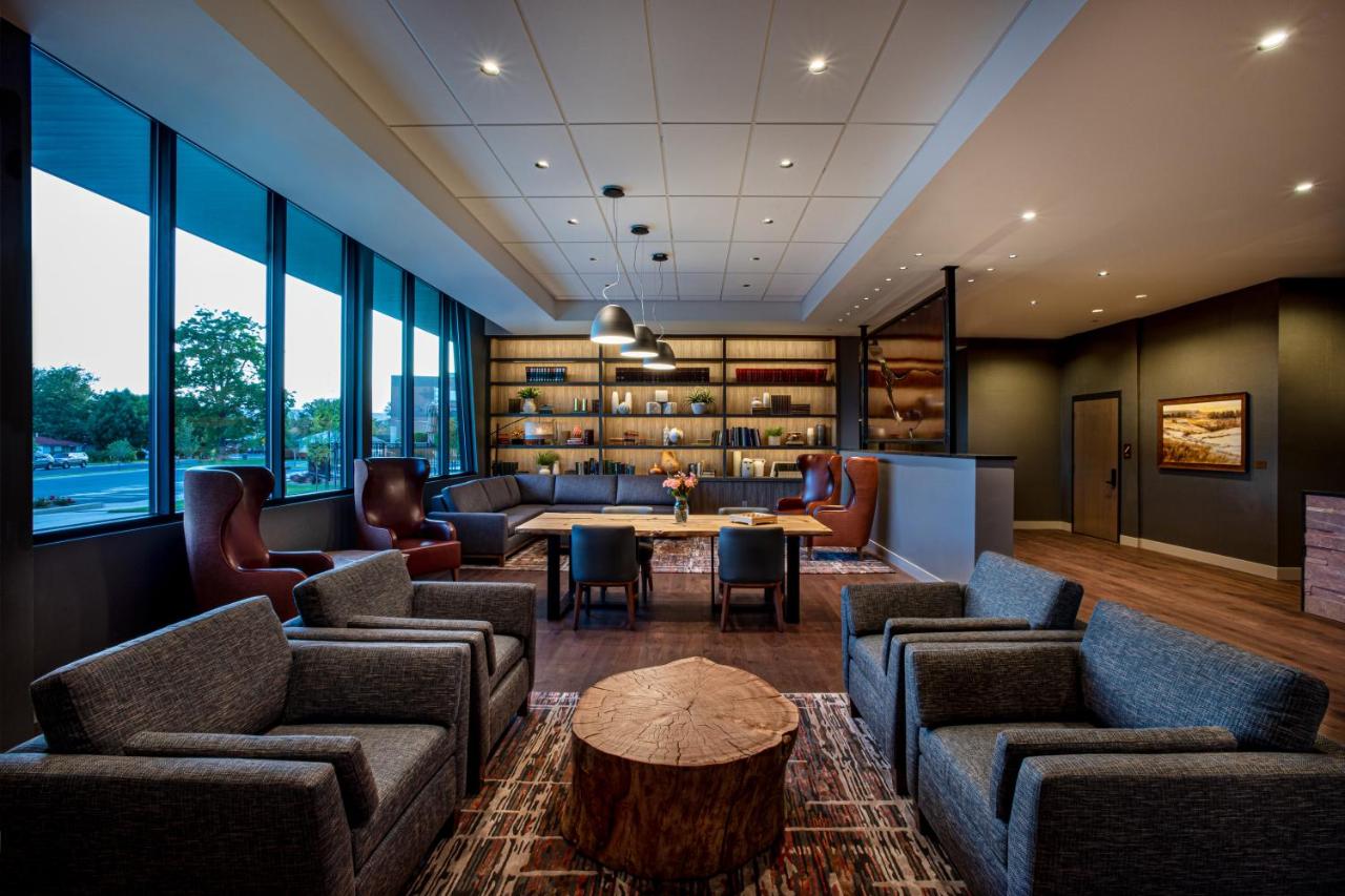 Hotel Maverick — photo 16