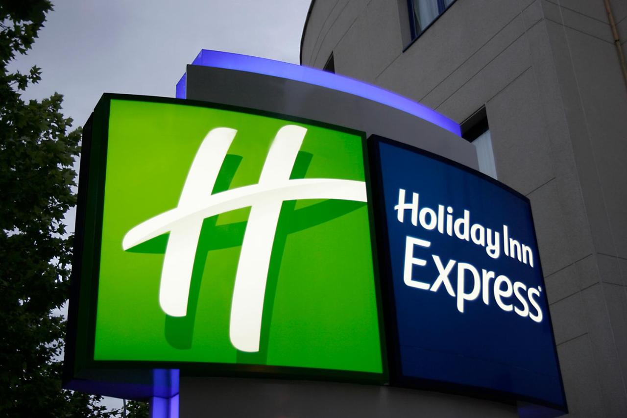 Holiday Inn Express San Sebastian de los Reyes - Laterooms