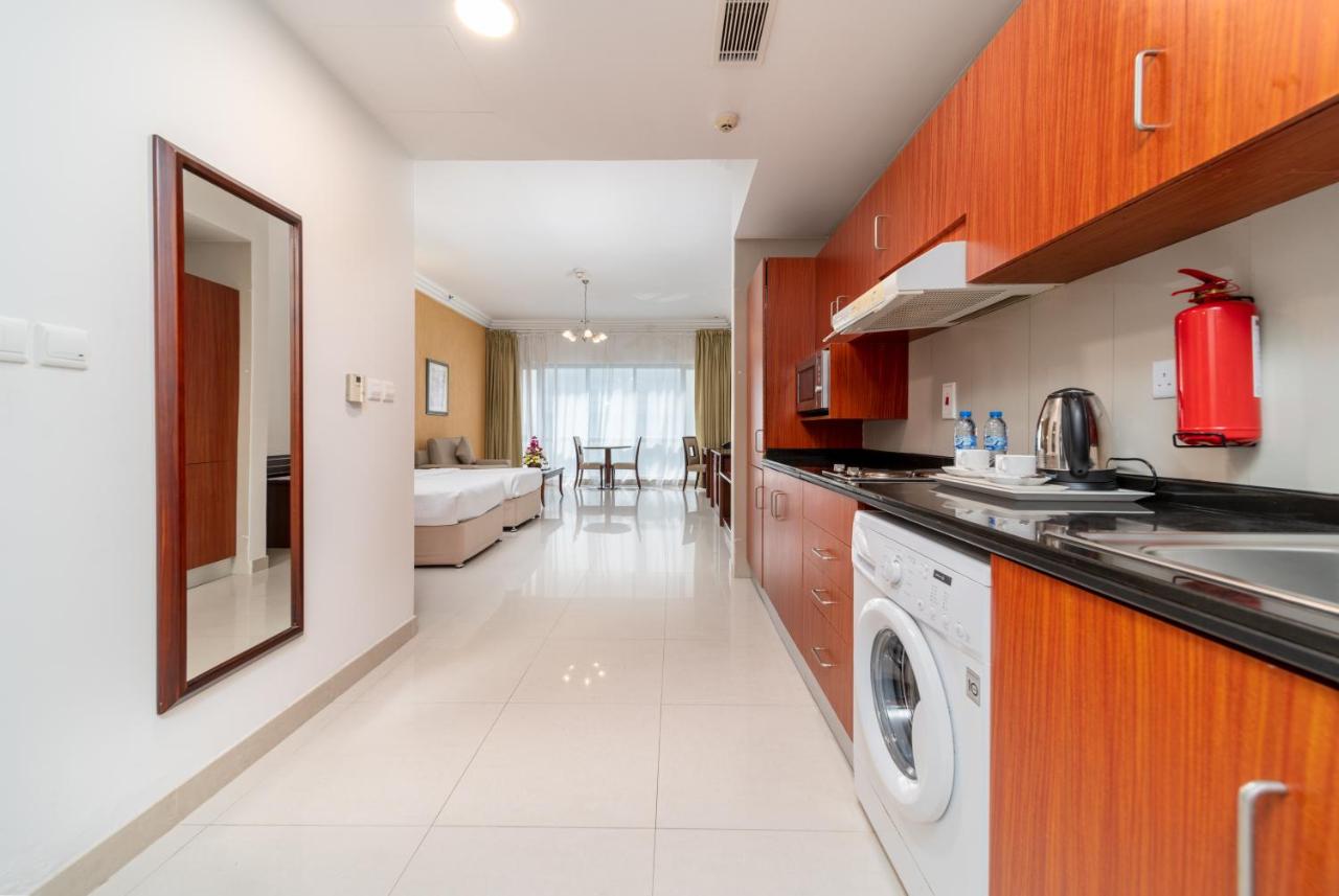 Star Metro Deira Hotel Apartments photo