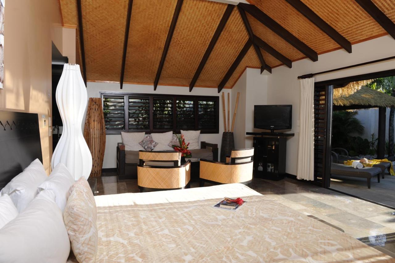 Crown Beach Resort & Spa photo