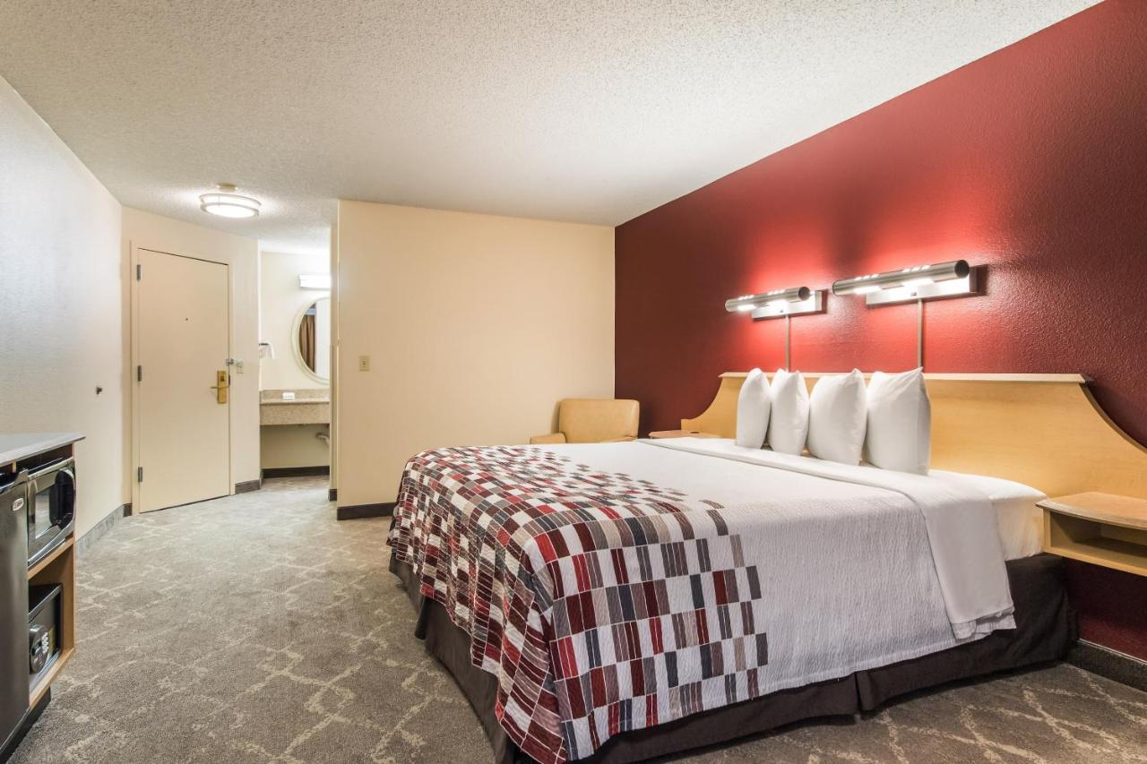 Red Roof Inn Seattle Airport - SEATAC, SeaTac – Updated 2022 Prices