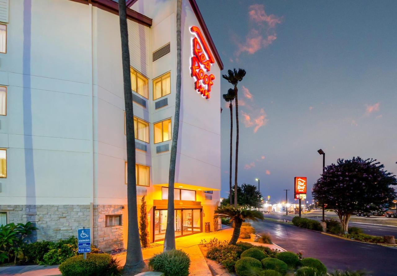 REY INN HOTEL LAREDO — photo 9