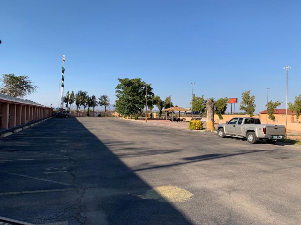 Deming Motel — photo 18