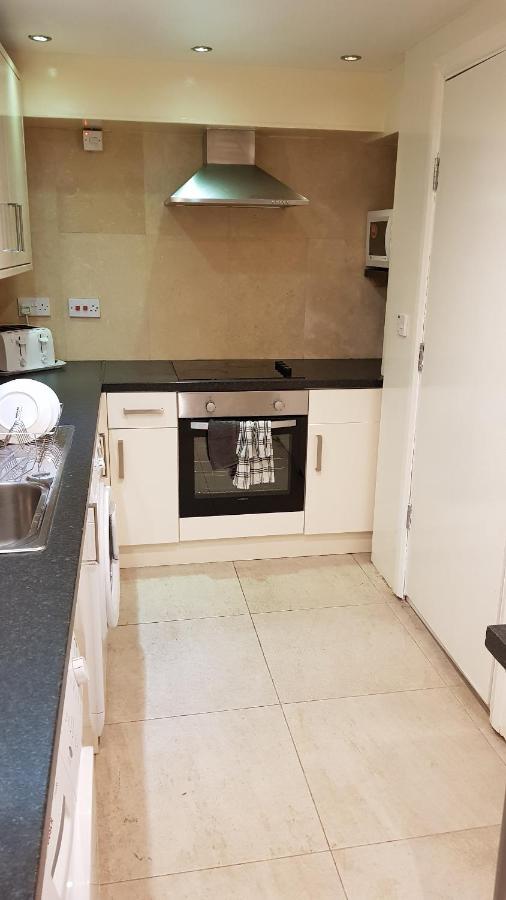 Hour Glass Hotel - 5