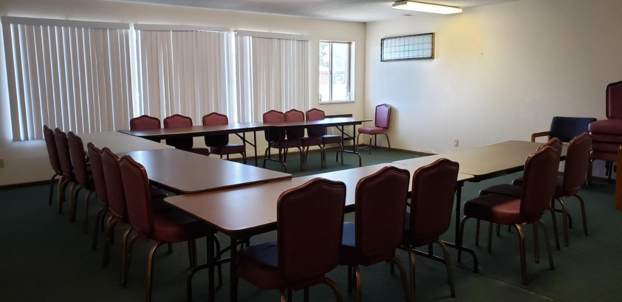 Family Budget Inn Bethany — photo 8