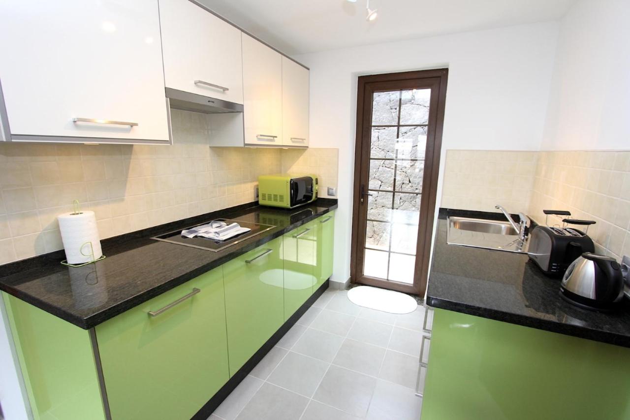 Villa Oceano Once - 5 Bedroom private pool and hot tub, Playa ...