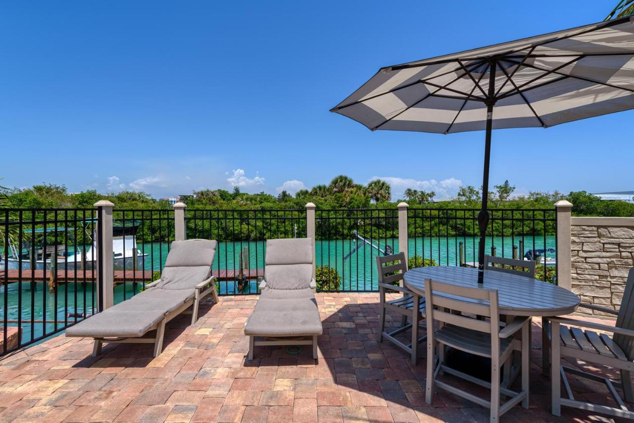 Suntan Terrace — photo 19