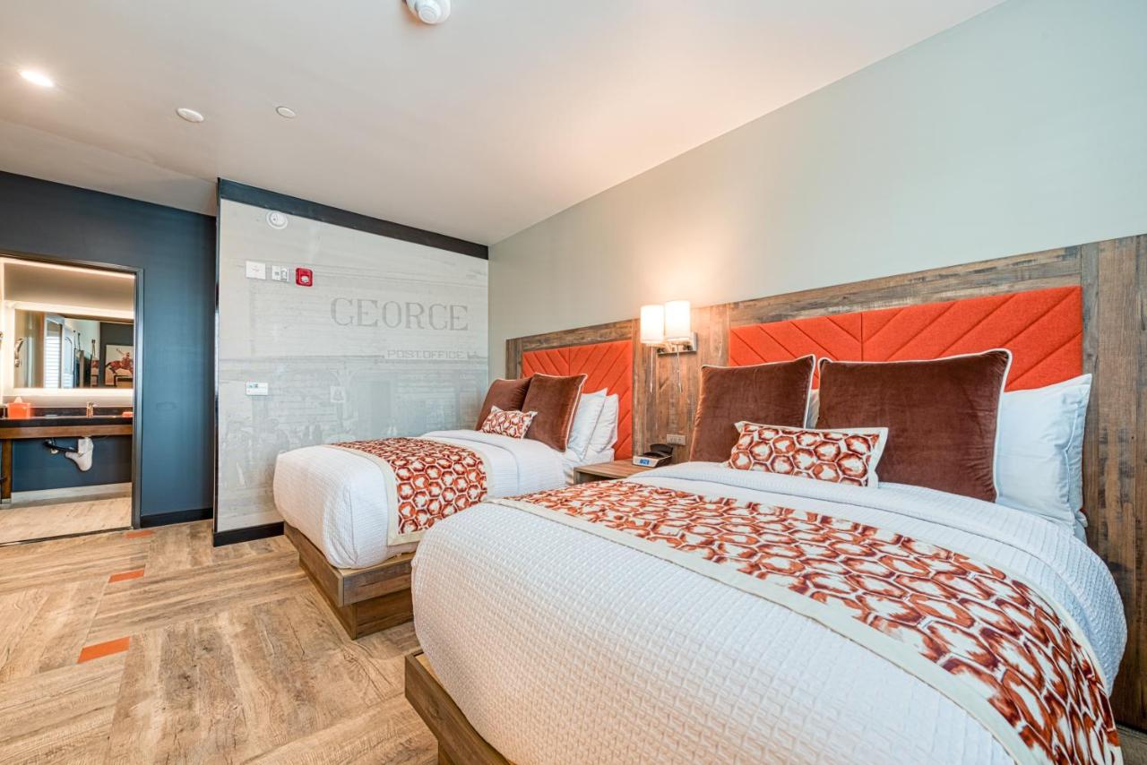 Hotel Lexen Newhall & Santa Clarita - Near Six Flags Magic Mountain — photo 18