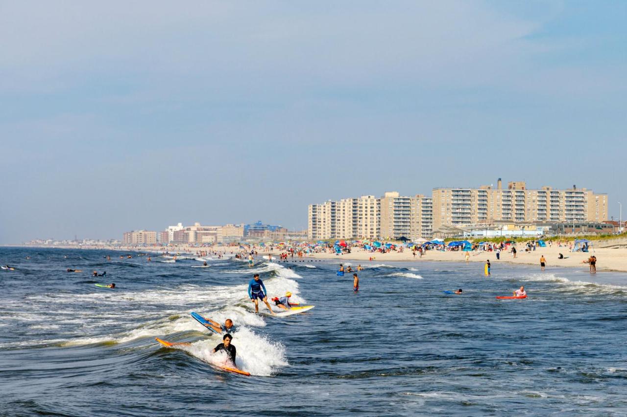 Hotel, plaża: The Rockaway Hotel