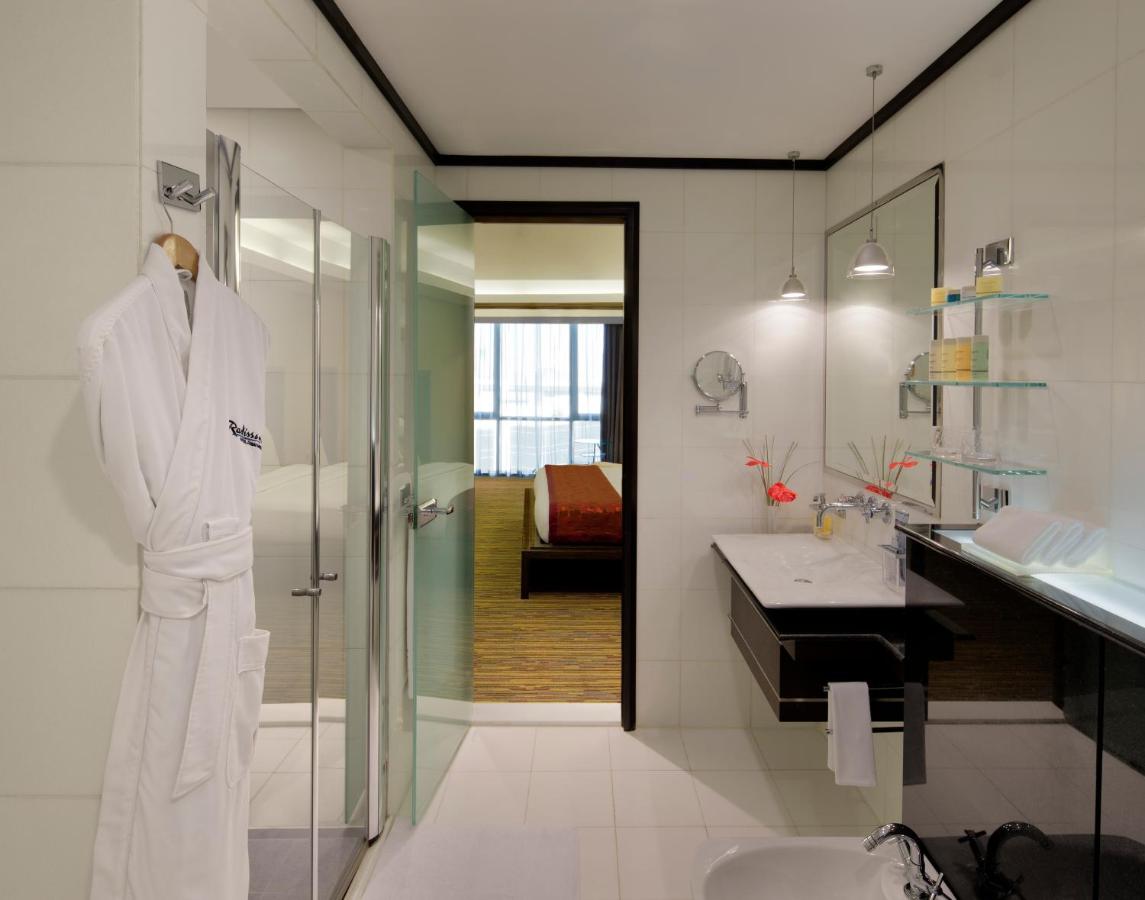 Radisson Blu Hotel, Dubai Media City photo
