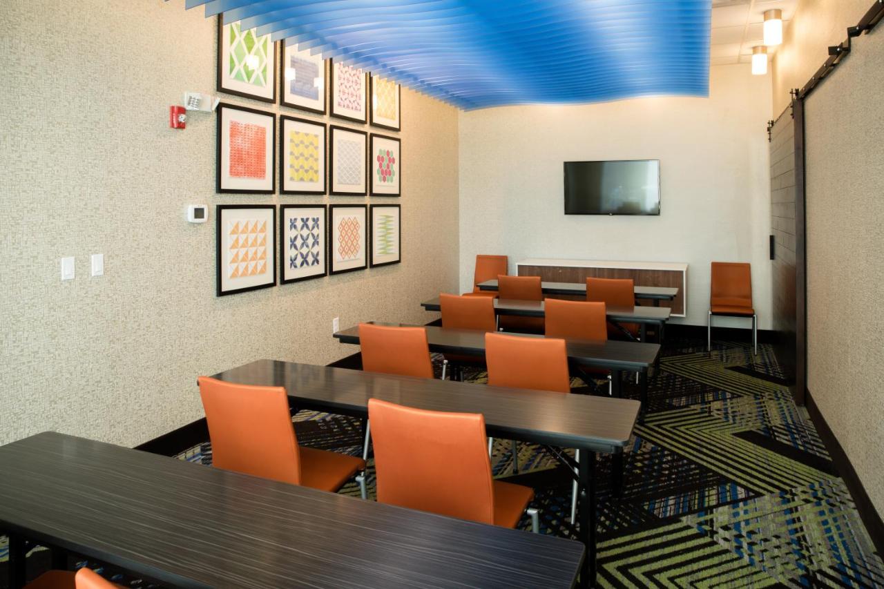 Deluxe Inn Lodging for Business & Workforce — photo 7