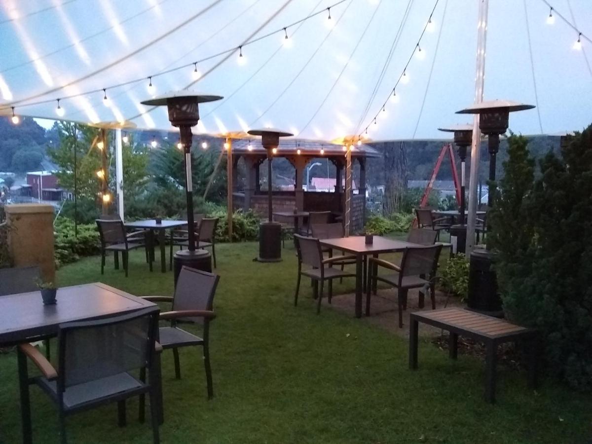 Noyo Harbor Inn — photo 21