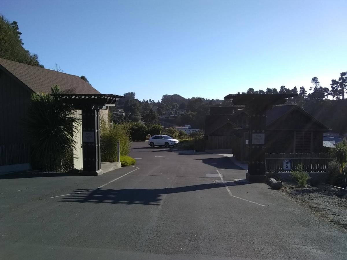 Noyo Harbor Inn — photo 11