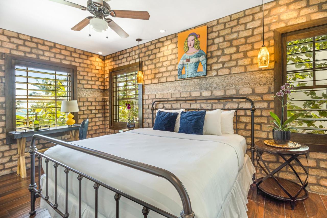 Cavalier South Beach Hotel - 2