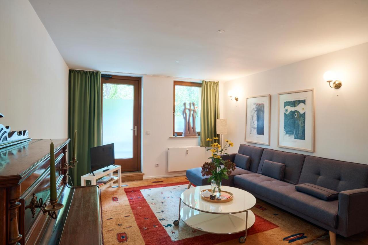 Beautiful Park Apartment for 4 Guests - 5