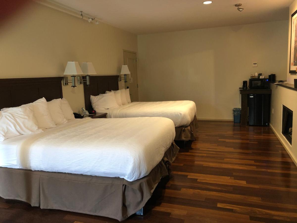 Grand Eastonian Hotel & Suites — photo 21
