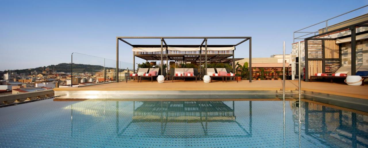 Rooftop swimming pool: Kimpton Vividora Hotel, an IHG Hotel