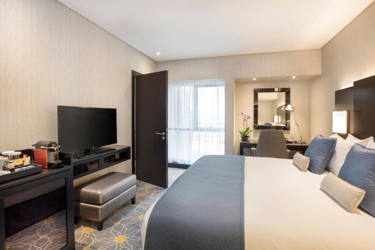 Crowne Plaza Bahrain, an IHG Hotel photo