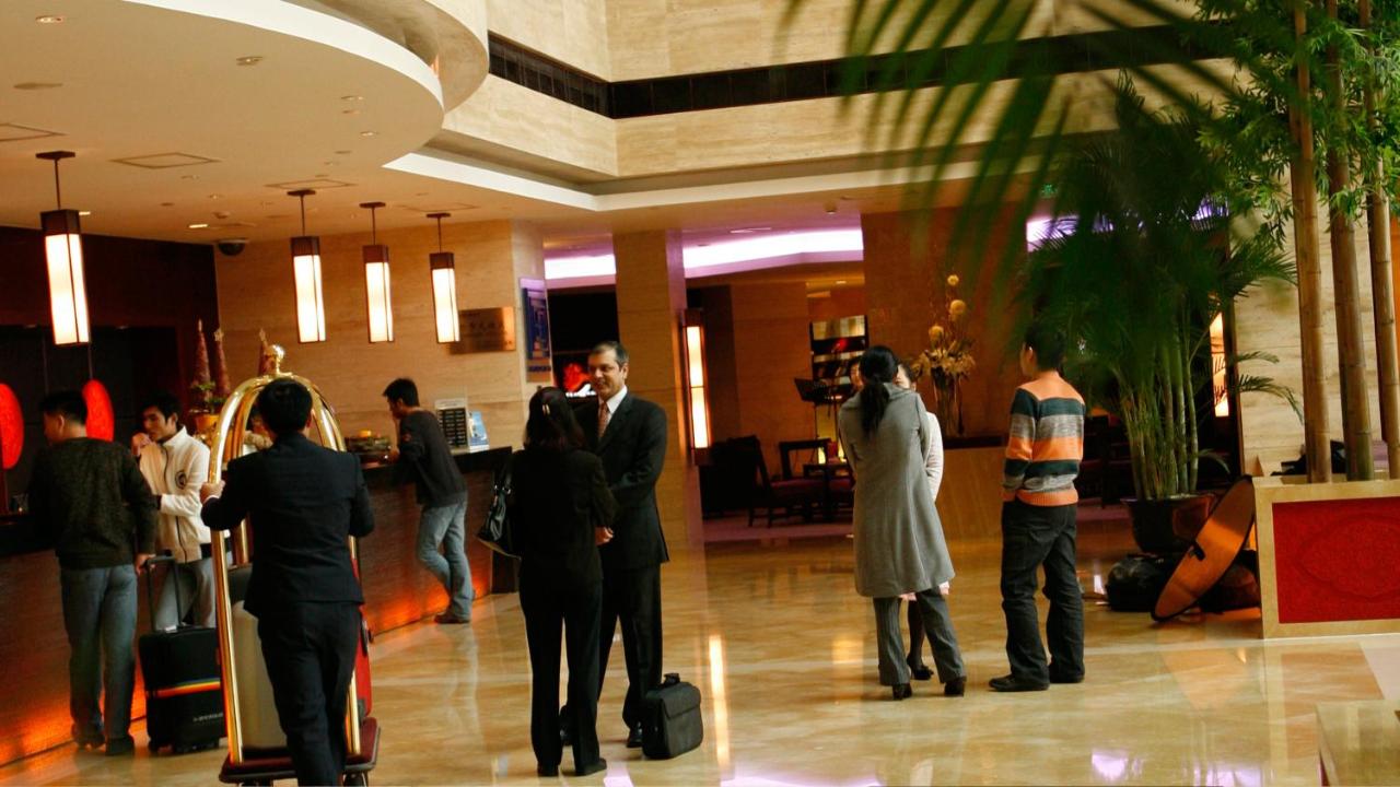 Crowne Plaza Shanghai Pudong, an IHG Hotel photo