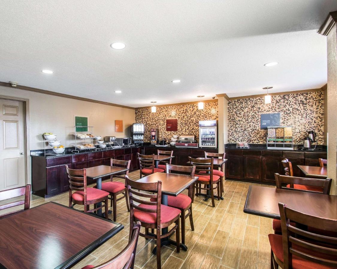 Jameson Inn — photo 22