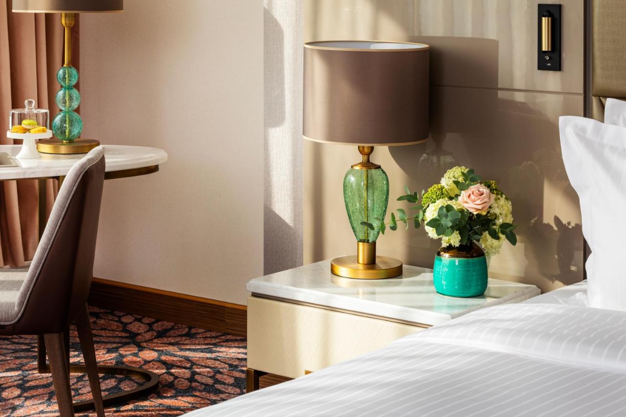 Grand Hotel Millennium Sofia photo