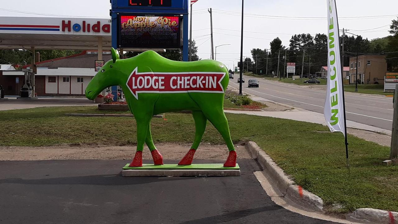Pleasant Moose Lodge — photo 10