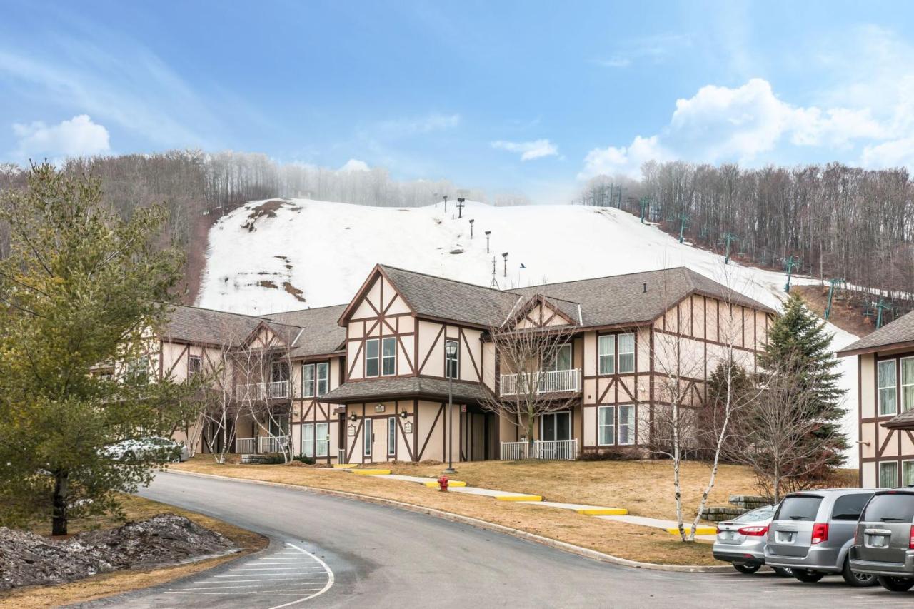 Building 15 at Bluegreen Vacations Mountain Run — photo 17