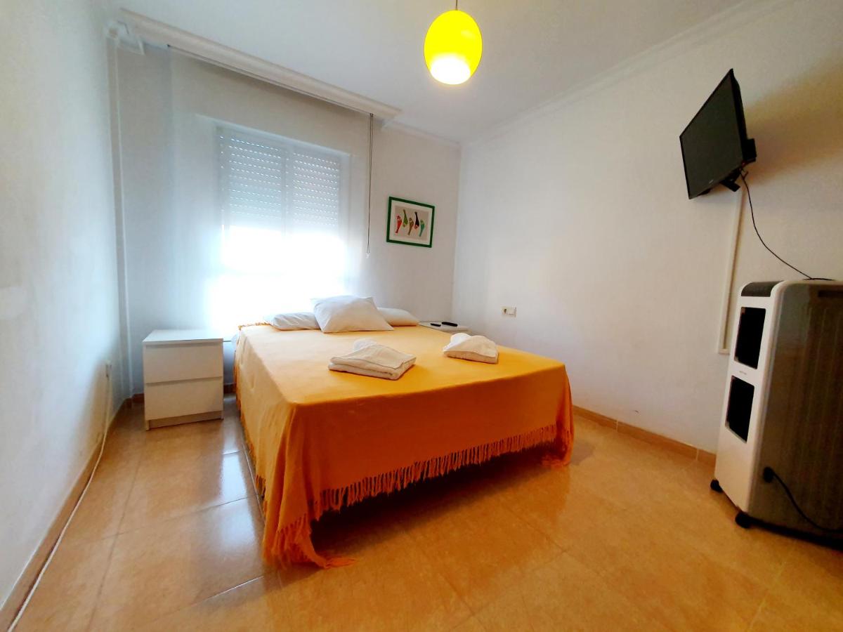 Habitación en casa particular Low cost Rooms Torreblanca ...