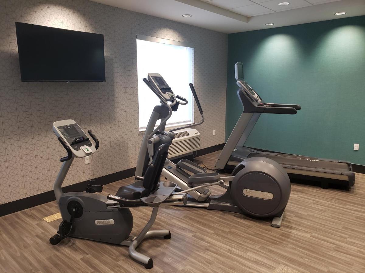 Simple Suites Boise Airport — photo 21