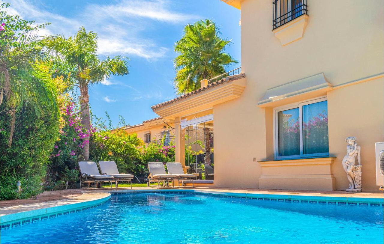 Villa Riviera (España Mijas Costa) - Booking.com