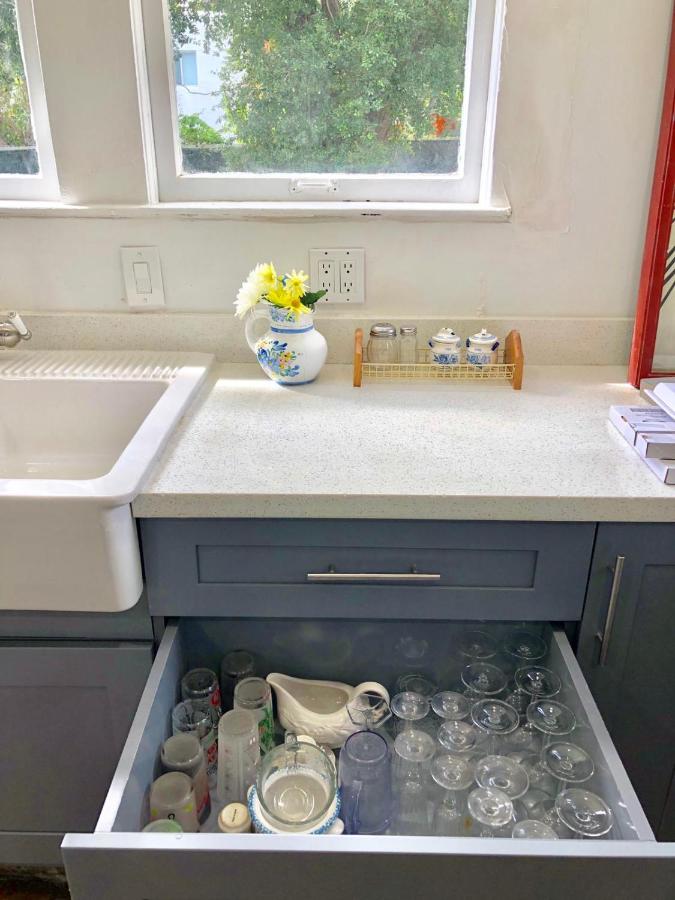 Spacious and Comfy Suite near MIA 2 Queen Beds - 3