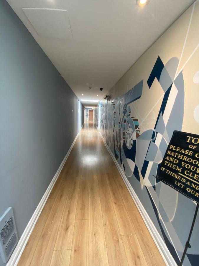 West Queen West Hotel photo