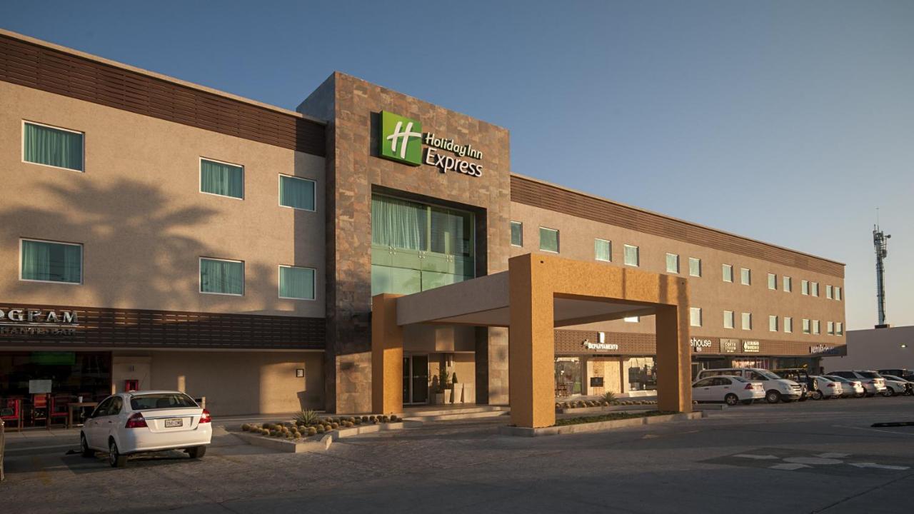 Holiday Inn Express Cabo San Lucas, an IHG Hotel photo