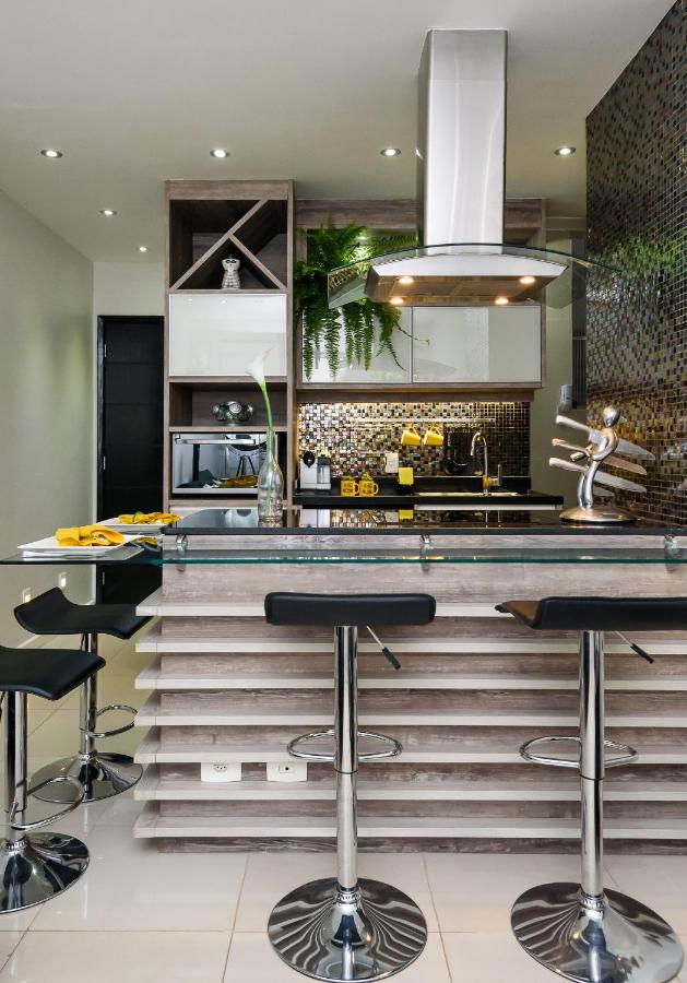 300m da Praia de Copacabana - BC101 Z2 - 4