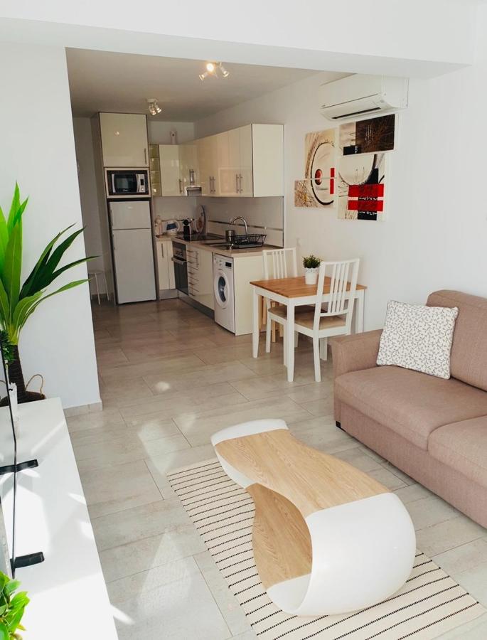 Los Gracioseros, Puerto del Carmen – Updated 2022 Prices