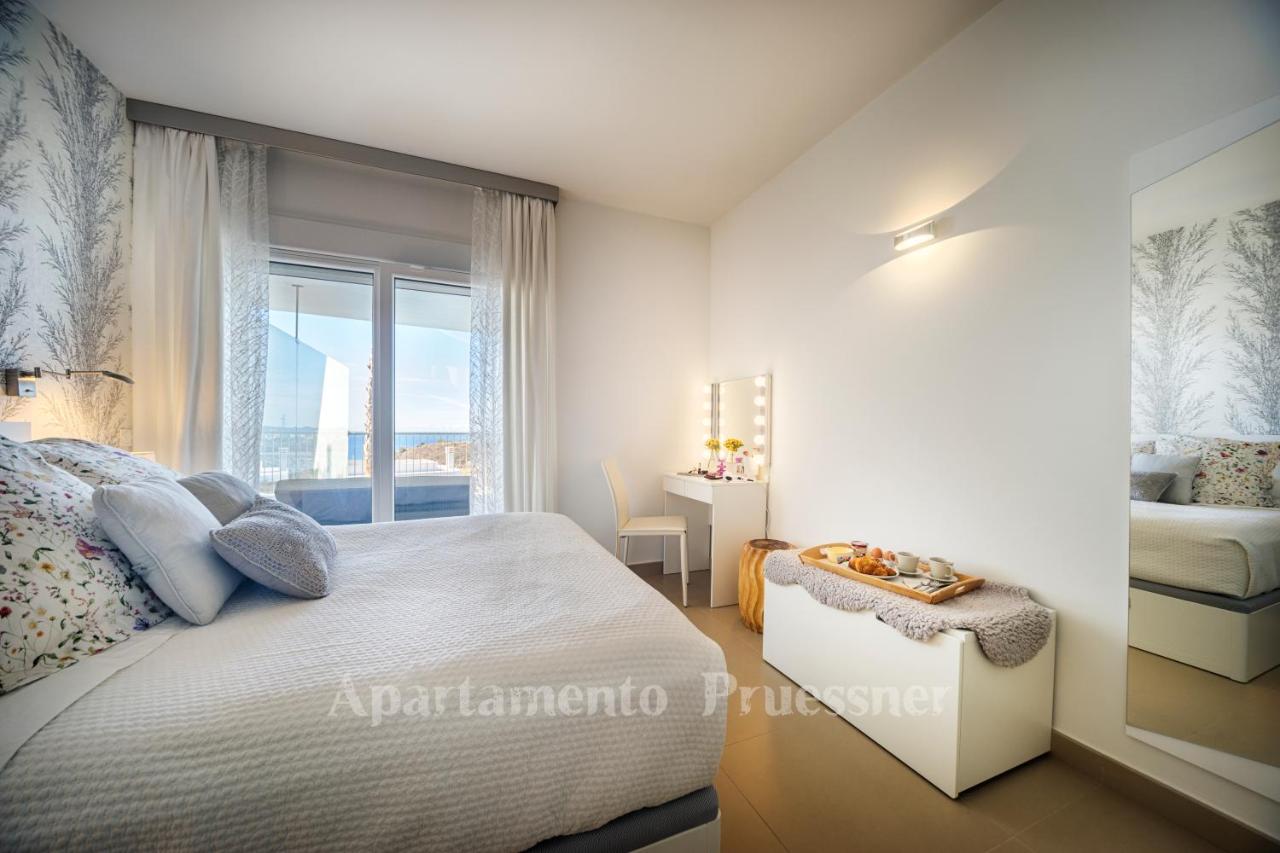 LUXUS APARTMENT WITH SEA VIEWS 40M2 TERRACE, Benalmádena ...