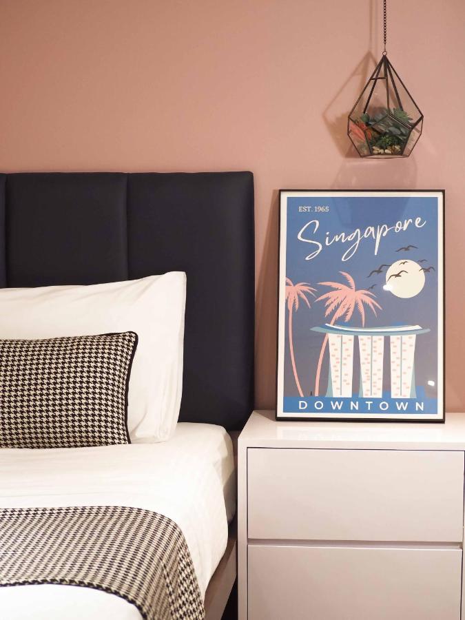 Heritage Collection on Chinatown - Mobile App Check-In - 4