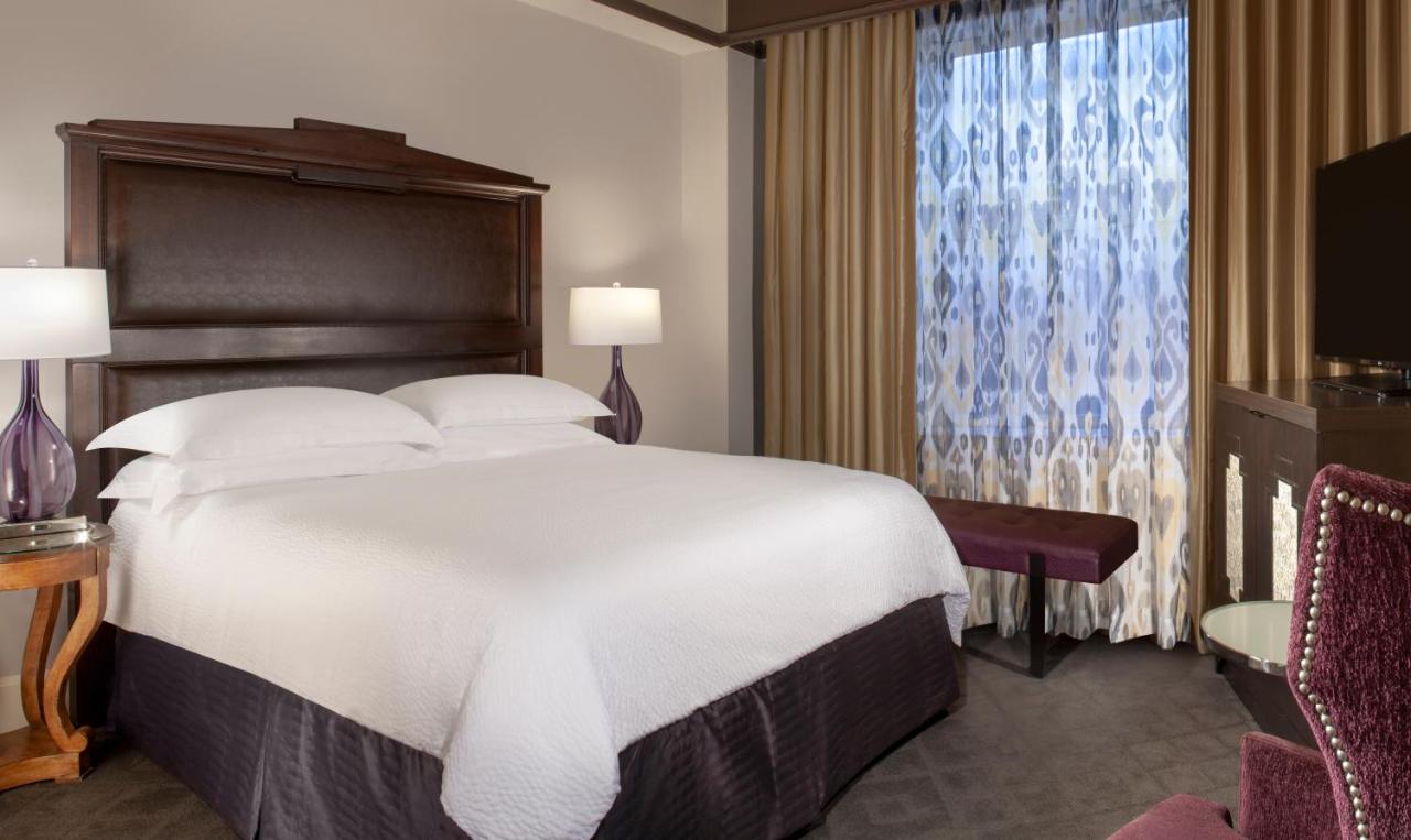 The Ashton Hotel — photo 12
